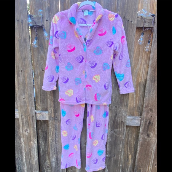 Em and Allie Pajamas - Picture 1 of 4